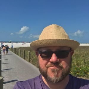 Meet your Posher, Casey